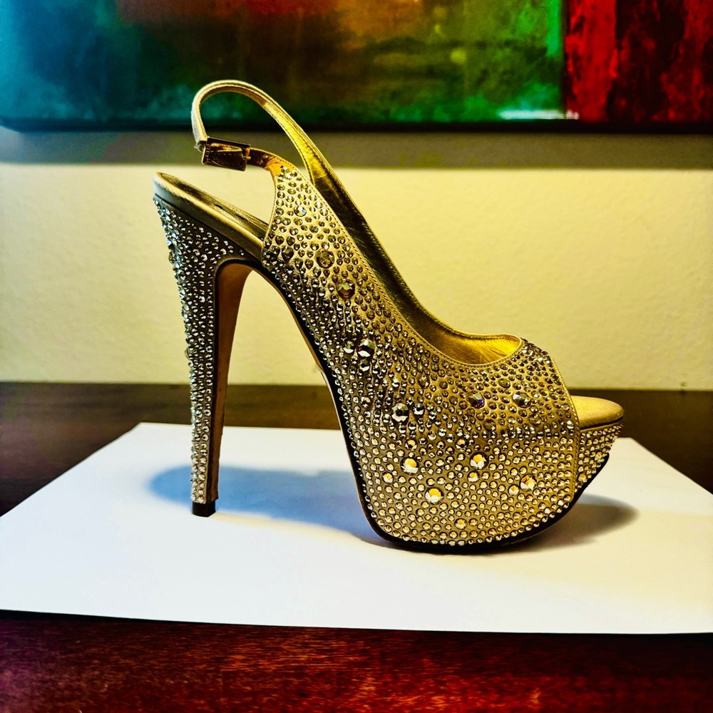 GINA HEELS DECORATED WITH SWAROVSKI CRYSTALS US Size 7
